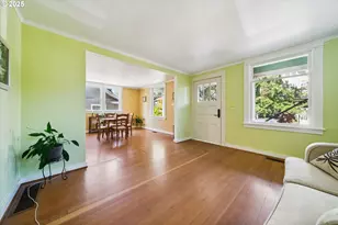 3504 SE Sherman St, Portland, OR 97214 - Photo 5