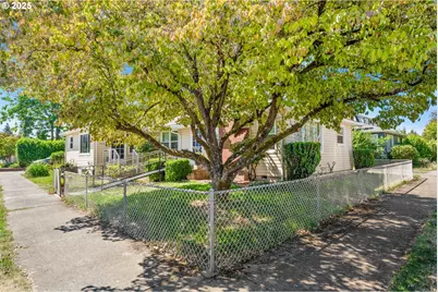 6134 NE Multnomah St, Portland, OR 97213 - Photo 17