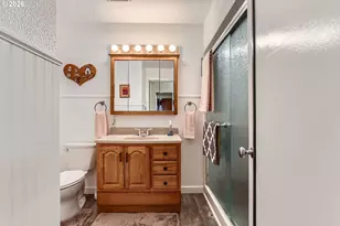 4504 SE 85th Ave, Portland, OR 97266 - Photo 17