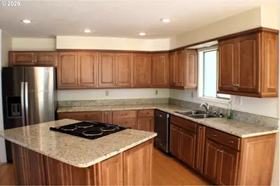 2713 Boomer Hill Rd, Myrtle Creek, OR 97457 - Photo 11