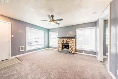 3310 NW Jetty Ave #2, Lincoln City, OR 97367 - Photo 5