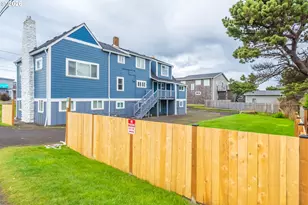 3310 NW Jetty Ave, Lincoln City, OR 97367 - Photo 25