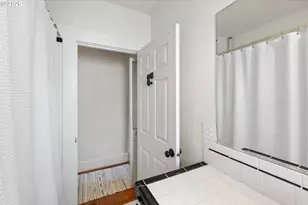 2605 NE 63rd Ave, Portland, OR 97213 - Photo 21