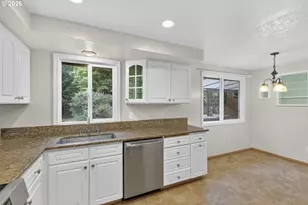 15005 NE 71st St, Vancouver, WA 98682 - Photo 7
