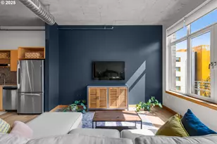 1255 NW 9th Ave, Portland, OR 97209 - Photo 15