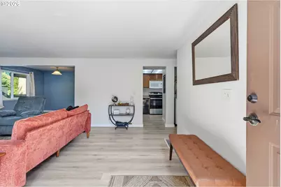 1601 NE 113th St #323, Vancouver, WA 98686 - Photo 3