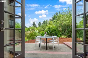2925 SE Carlton St, Portland, OR 97202 - Photo 9