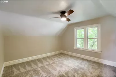 904 SE 70th Ave, Portland, OR 97215 - Photo 21