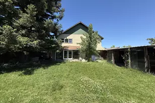236 De Barr Ave, Medford, OR 97501 - Photo 21