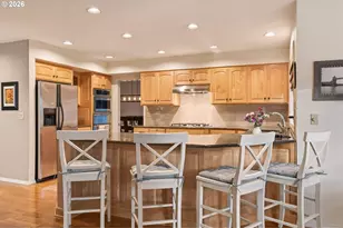 14735 SW Peachtree Dr, Tigard, OR 97224 - Photo 11