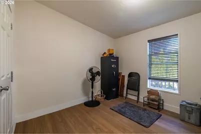 130 S 11th St, Lakeside, OR 97449 - Photo 33