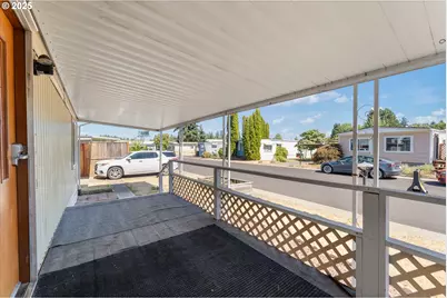 2681 SE River Rd #8, Hillsboro, OR 97123 - Photo 5