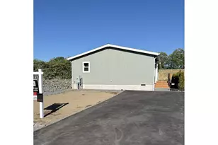1508 River Rd, Longview, WA 98632 - Photo 1
