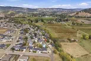 106 SE Lebleu Ln, Winston, OR 97496 - Photo 43