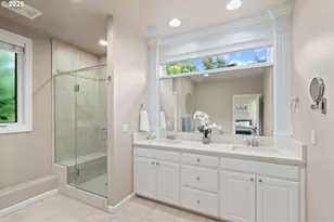 1925 Hall St, West Linn, OR 97068 - Photo 11