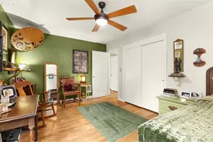 1402 SE Ct Ave, Roseburg, OR 97470 - Photo 11