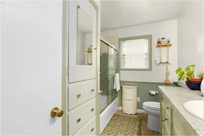 1402 SE Court Ave, Roseburg, OR 97470 - Photo 19