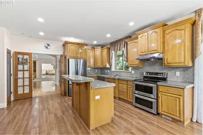 12416 NE 39th St, Vancouver, WA 98682 - Photo 15