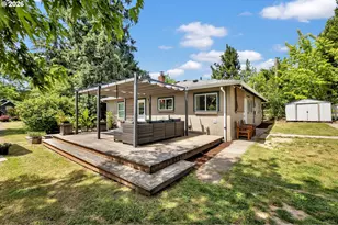 13925 SW River Ln, Portland, OR 97224 - Photo 9
