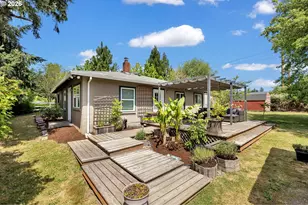 13925 SW River Ln, Portland, OR 97224 - Photo 11
