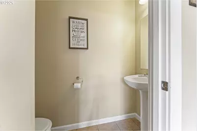 891 Kentucky Ave, Coos Bay, OR 97420 - Photo 11