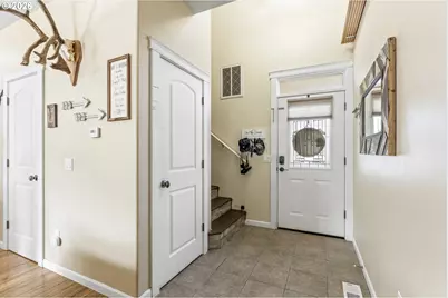 891 Kentucky Ave, Coos Bay, OR 97420 - Photo 7