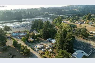 97799 Hanscam Ln, Brookings, OR 97415 - Photo 27