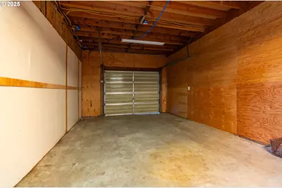 97799 Hanscam Ln, Brookings, OR 97415 - Photo 23