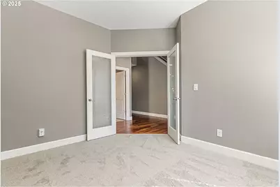 10534 SW 80th Ave, Portland, OR 97223 - Photo 33