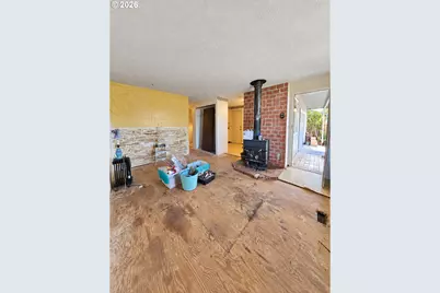 280 Crona St, Junction City, OR 97448 - Photo 9