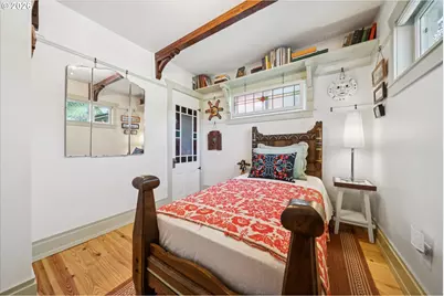 17605 SE Portland Ave, Milwaukie, OR 97267 - Photo 15