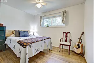 9318 N Tyler Ave, Portland, OR 97203 - Photo 23