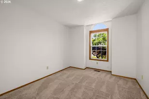 10555 SW 133rd Pl, Beaverton, OR 97008 - Photo 31