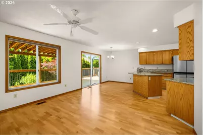 10555 SW 133rd Pl, Beaverton, OR 97008 - Photo 15