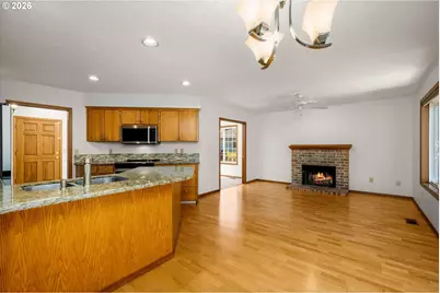 10555 SW 133rd Pl, Beaverton, OR 97008 - Photo 19