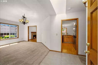 10555 SW 133rd Pl, Beaverton, OR 97008 - Photo 3