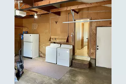 1680 W Quinalt St, Springfield, OR 97477 - Photo 19
