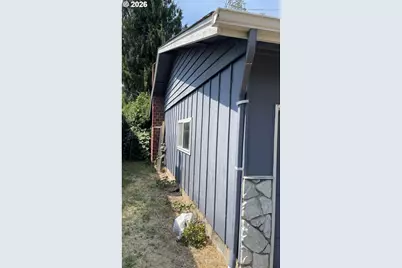 1680 W Quinalt St, Springfield, OR 97477 - Photo 7