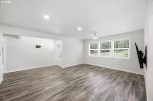 221 Briggs Dr, Myrtle Creek, OR 97457 - Photo 3