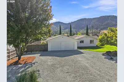 221 Briggs Dr, Myrtle Creek, OR 97457 - Photo 23