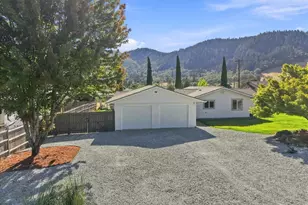 221 Briggs Dr, Myrtle Creek, OR 97457 - Photo 23