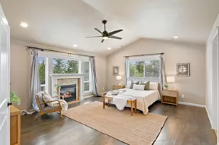 4556 SW Taylors Ferry Rd, Portland, OR 97219 - Photo 17