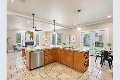 4556 SW Taylors Ferry Rd, Portland, OR 97219 - Photo 13