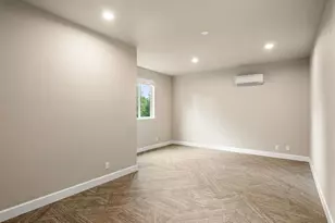 4556 SW Taylors Ferry Rd, Portland, OR 97219 - Photo 41