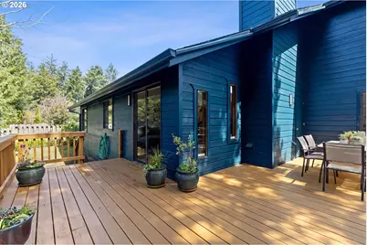 830 SW Dolores Dr, Waldport, OR 97394 - Photo 11