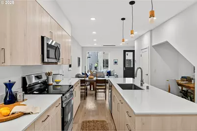 7224 NE Going St, Portland, OR 97218 - Photo 13
