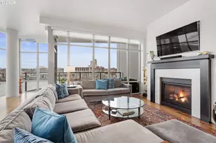 1310 NW Naito Pkwy, Portland, OR 97209 - Photo 5