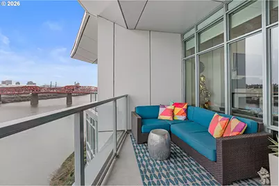 1310 NW Naito Pkwy #1001, Portland, OR 97209 - Photo 27