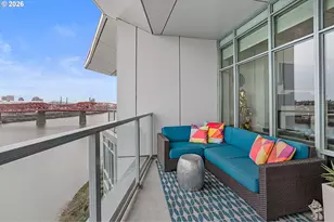 1310 NW Naito Pkwy, Portland, OR 97209 - Photo 27