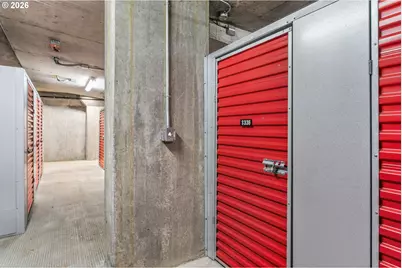 1310 NW Naito Pkwy #1001, Portland, OR 97209 - Photo 35